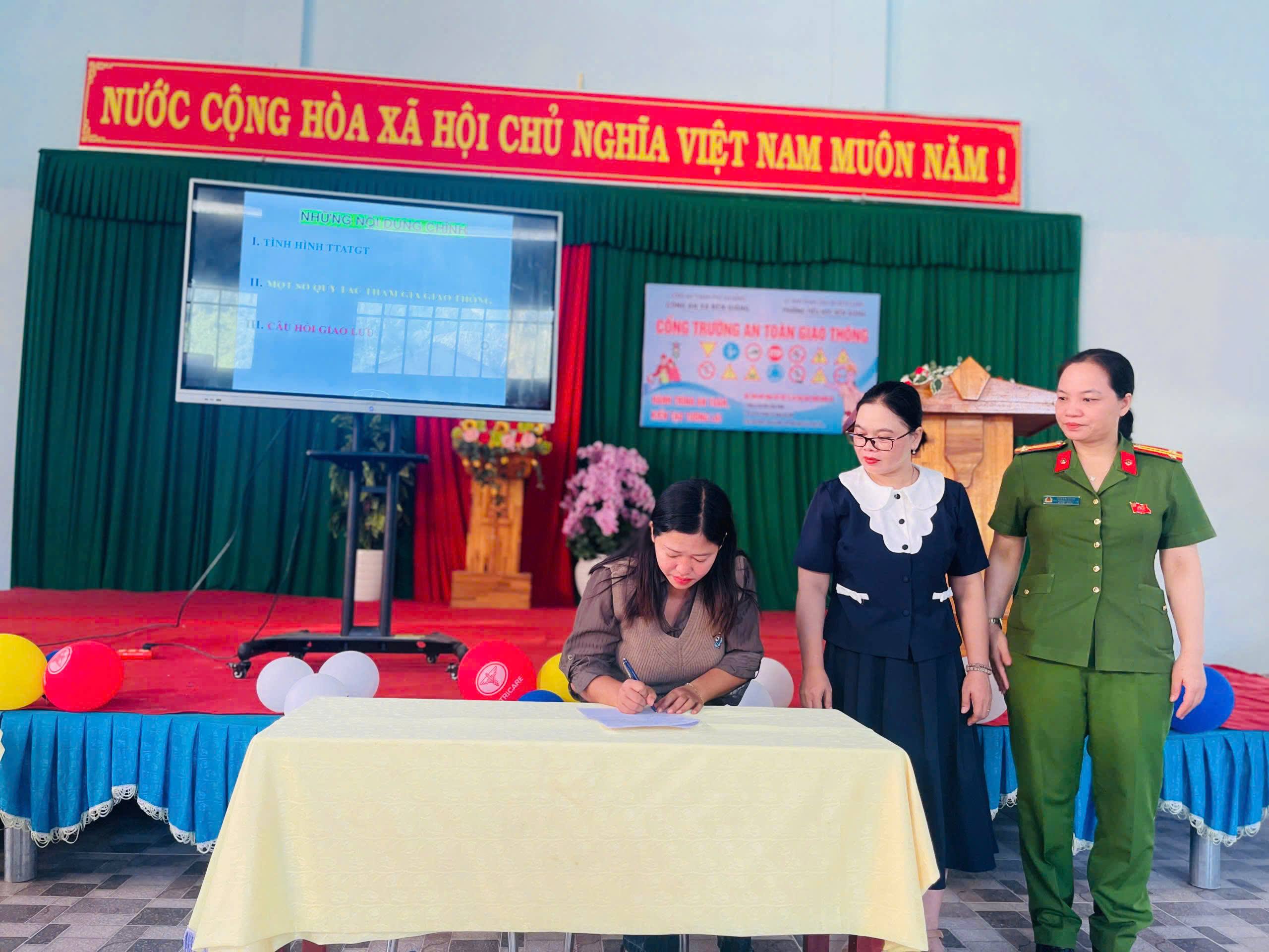 anh tin bai
